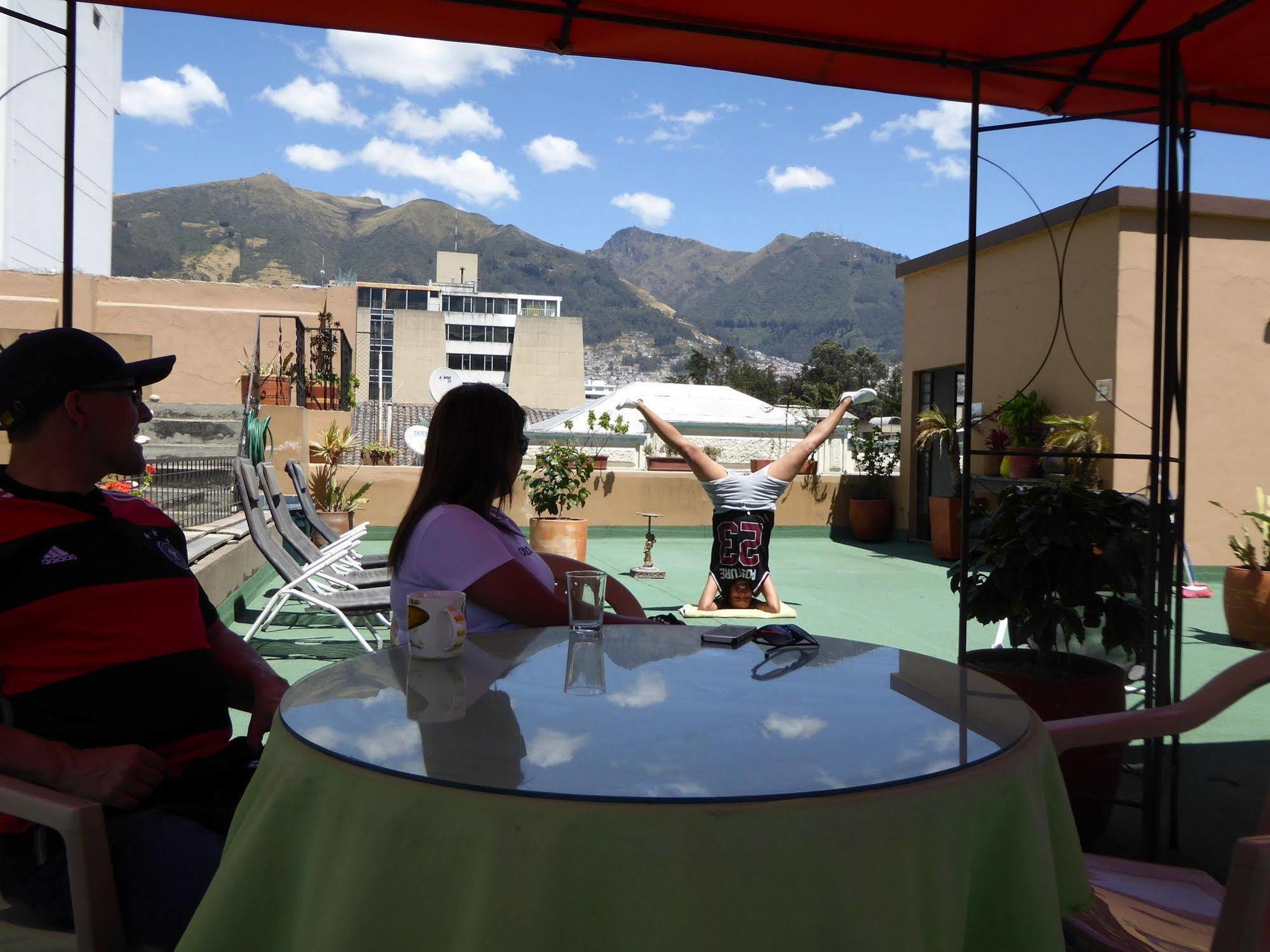 Jhomana Guesthouse Quito Exterior foto